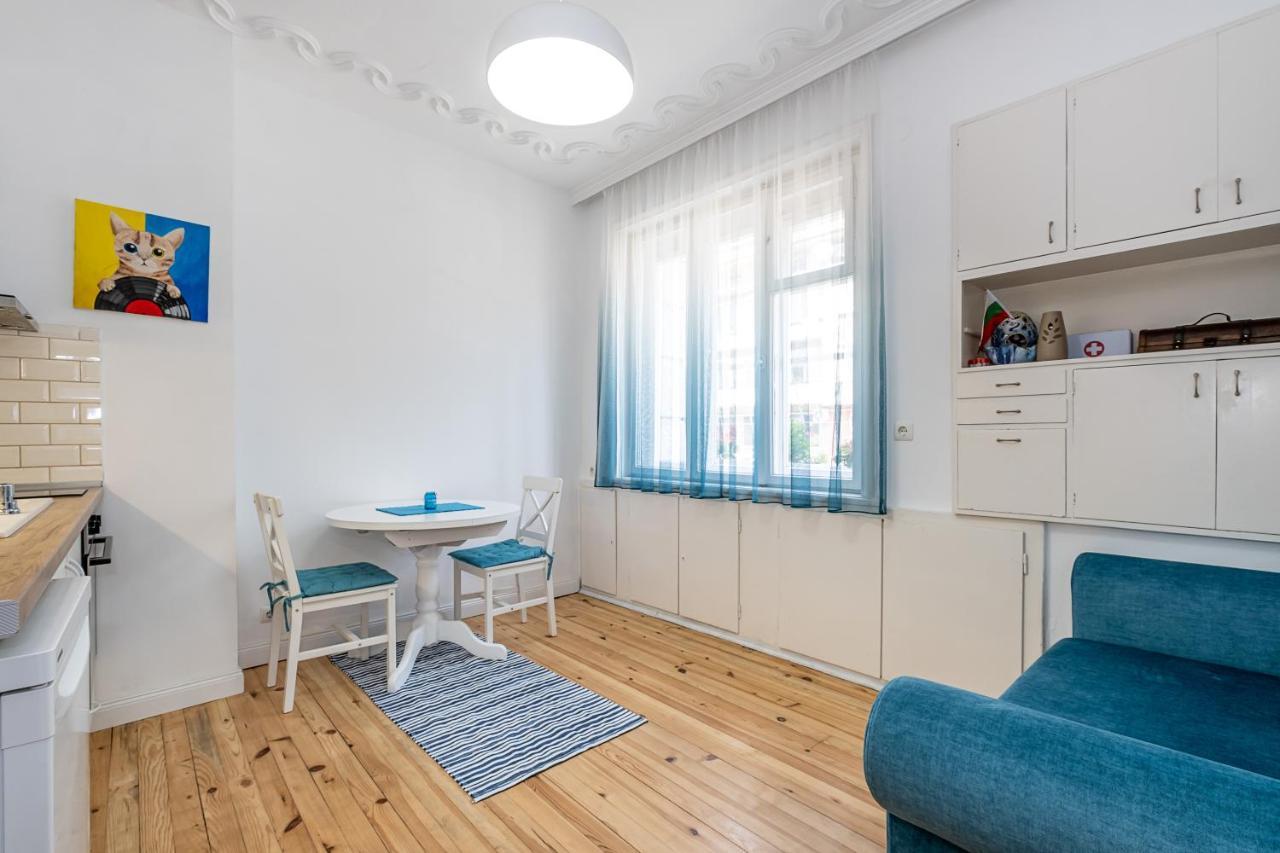 Jazz & Wine - Luxury Apartment By The Sea & Parking & Hbo & Netflix 바르나 외부 사진