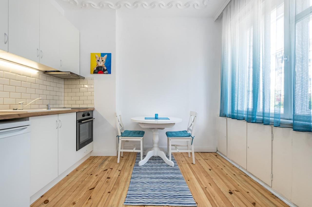 Jazz & Wine - Luxury Apartment By The Sea & Parking & Hbo & Netflix 바르나 외부 사진